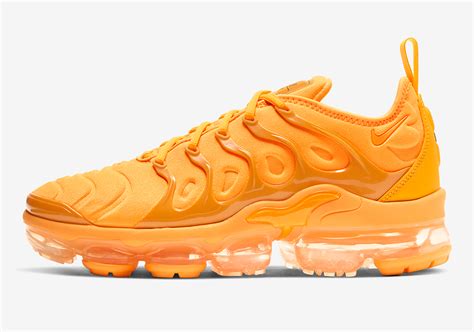 orange VaporMax women